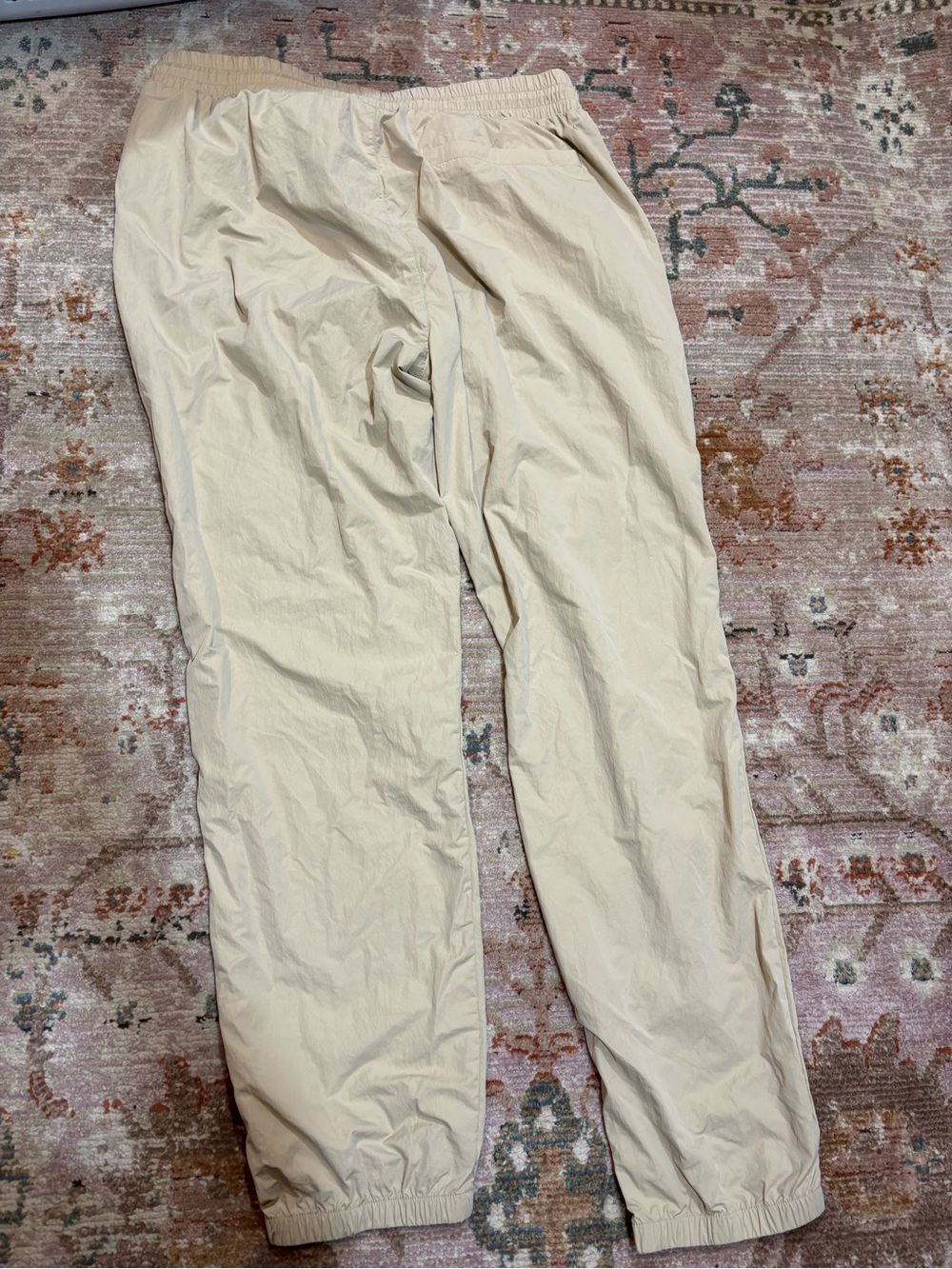 Rare Kith TaylorMade Beige Drawstring Joggers - Picture 9 of 10
